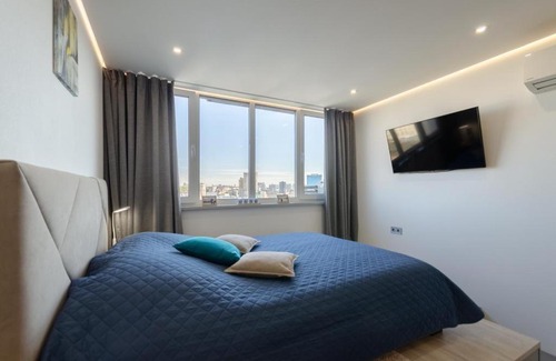 Shevchenkivs'kyi District Apartment | Mini-Smart 1