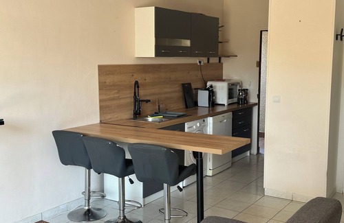 Borgo House | Mini Villa T3 Duplex+studio 100m2. Proche de la Plage, Idéal Pour les Familles