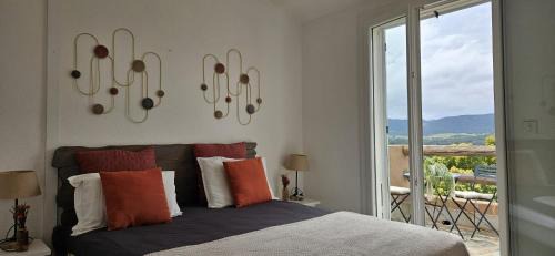Santa Giulia Apartment | Mini villa Vue Mer Santa Giulia - Accès plage à pied - 2 à 4 pers - 1 chambre