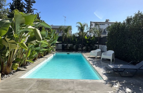 Voula House | Minimal Mezzonette with pool close to beach