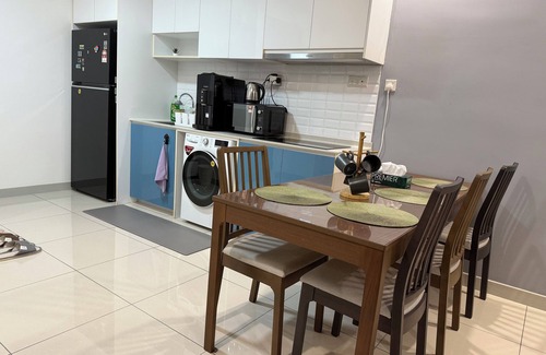 Kampung Datuk Keramat Apartment | Minimalist 1BR apartment in Kuala Lumpur with WiFi, Netflix, Water Dispenser,