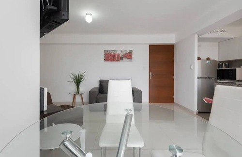 Barranco Apartment | Minimalist 1BR flat in Barranco w/Spanish shower