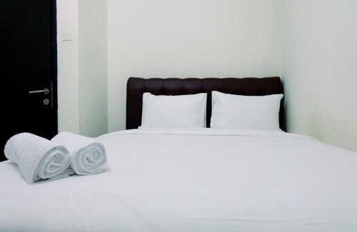 Karet Apartment | Minimalist 1BR with City View The Wave Apartment By Travelio