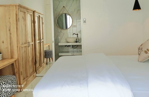 Sukasada Villa | Minimalist Villa with Rooftop