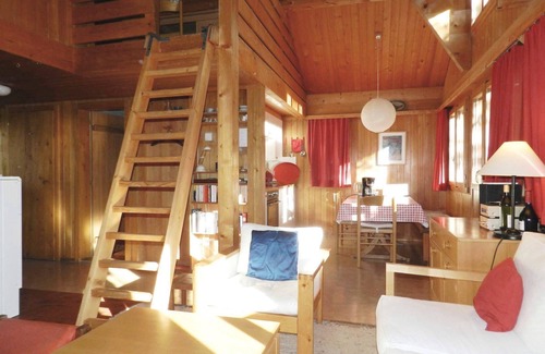Lauenen Apartment | Minnehaha, Chalet by Interhome