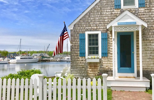Kennebunkport Cottage | Minnow Cottage waterfront, in-town Kennebunkport