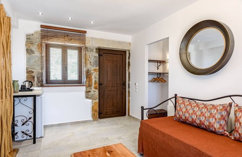 Agriles House | Minos Country Living Christina Suite