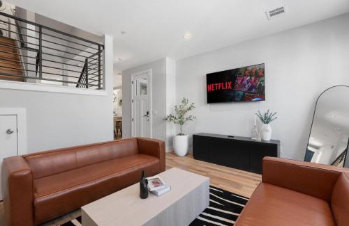 University Hills and Windsor Park House | Mins to ACL - Downtown - Formula 1