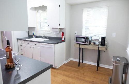 Charlotte House | Mins to Hospital Carowinds, Stadium, AMP Ballantyne