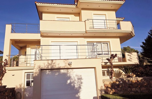 Chios Villa | Minutes away from Chios Town center lies Villa Sea View offering excelent Views
