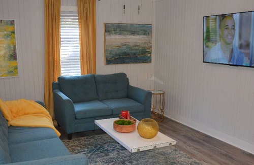 Fort Valley House | Minutes from FVSU! Renovated home for peace & tranquility