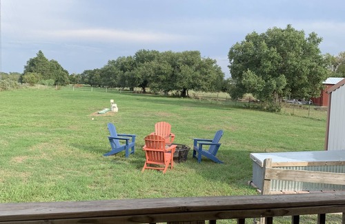 Fayetteville Cottage | Minutes from Round Top