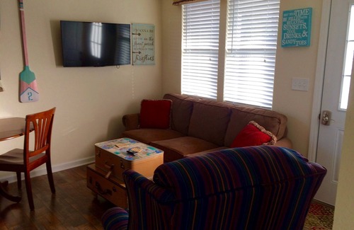 Golconda House | Minutes From Shawnee National Forest in Golconda, IL