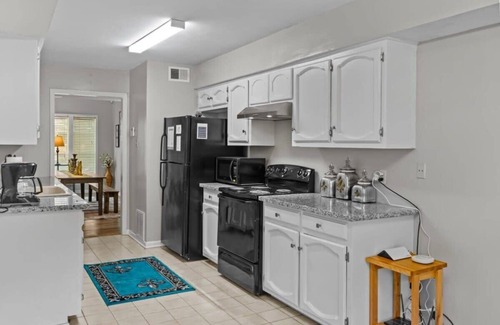 Highlands - Perkins House | Minutes from Tiger Stadium! South Campus Hideaway