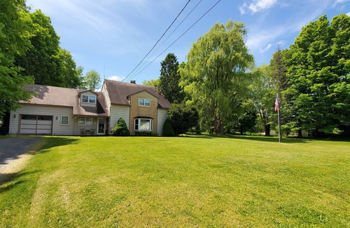 Odessa House | MINUTES FROM WATKINS GLEN COME VISIT THE ODESSA OASIS. Spacious home!