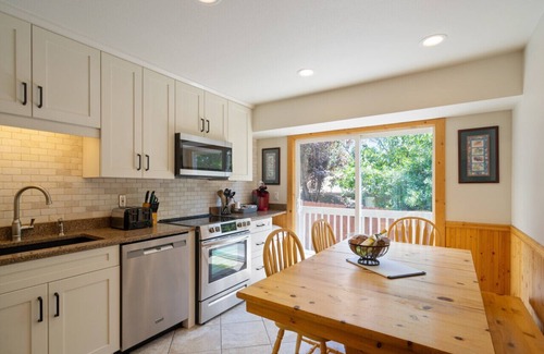 Cottonwood Heights House | Minutes to mountains resorts & downtown SLC