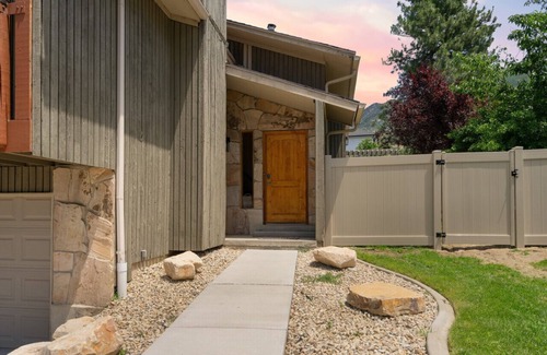 Cottonwood Heights House | Minutes to mountains resorts & downtown SLC