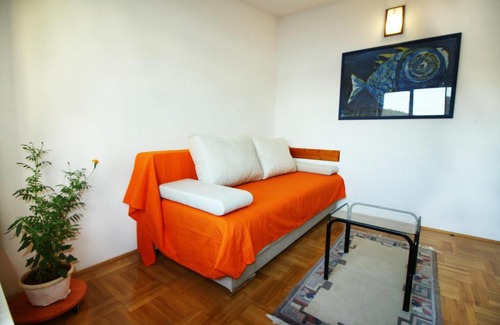 Veliki Drvenik Apartment | Mira