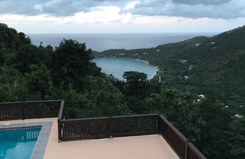 Brewers Bay House | Miracle Pool House overlooking Brewer's bay