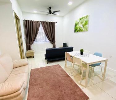 Miri Apartment | MiriTimesSquare DAJ#3 FREE WiFi