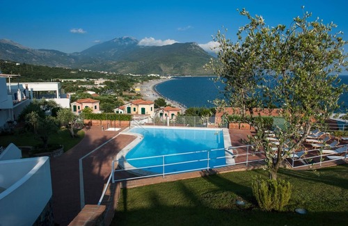 Villammare Apartment | Mirto Apartment located inside the Residence le Ruve Bianche with swimming pool and private beach