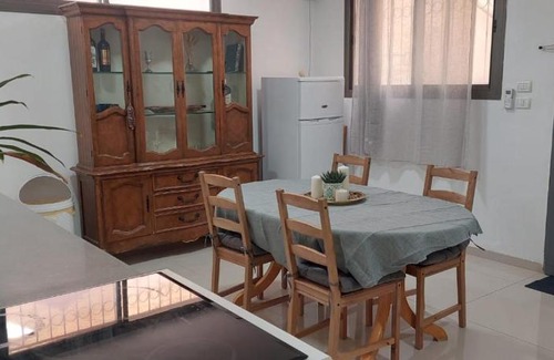 Beit Shemesh Apartment | Mishkafayim Simcha Suite