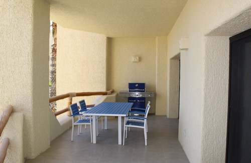 Cabo Bello Condo | Misiones del Cabo 4206. 1BR Completely Remodeled Ocean View Condo!
