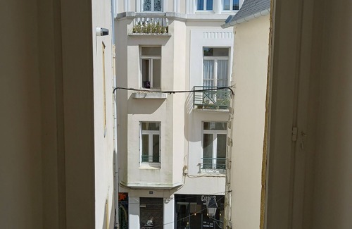 Vannes Apartment | MISS PRUNE'S APARTMENT IN THE HEART OF VANNES