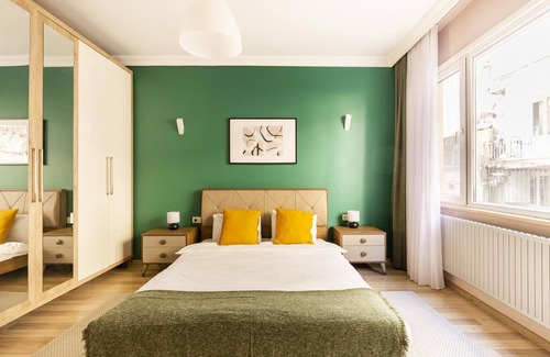 Cumhuriyet Apartment | Missafir Modern and Central Flat in Nisantasi
