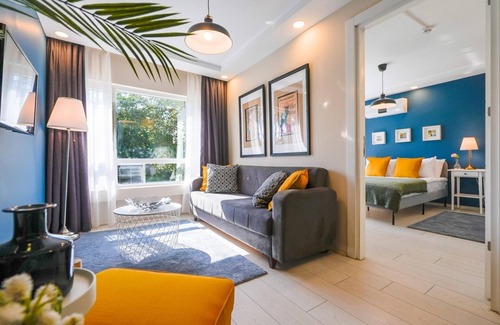 Kaleici Apartment | Missafir Modern Flat near Hadrian's Gate