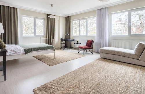 Bostanci Apartment | Missafir Modern Flat with Balcony on Bagdat Street