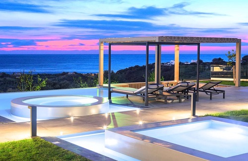 Mathes House | Mistral Suite Heated Pool