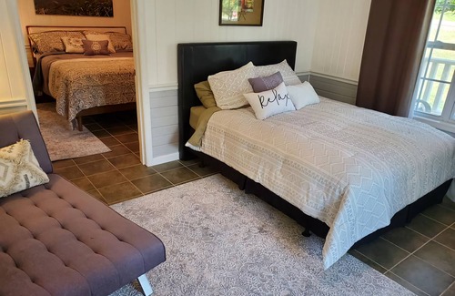 Pikeville Bed & Breakfast | Misty Morn Suite in Cascade Inn at Fall Creek Falls