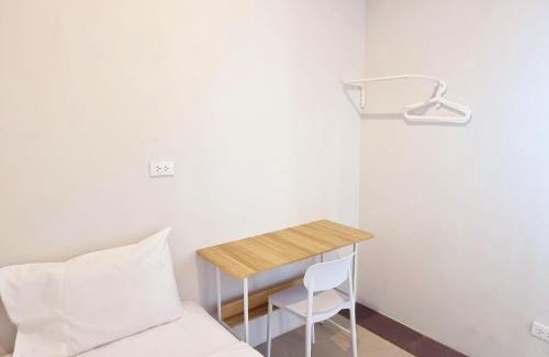 Wat Bowon Niwet Apartment | Mitr Inn Khaosan road - มิตร อินน์ ถนนข้าวสาร