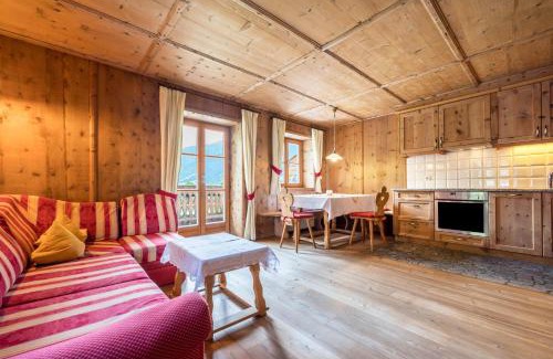 Anterselva Apartment | Mitterbruggehof Apt Alpenrose