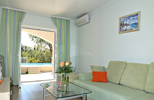 Cilipi Villa | Mix modern and traditional, experience local life, feel like home in Dubrovnik!
