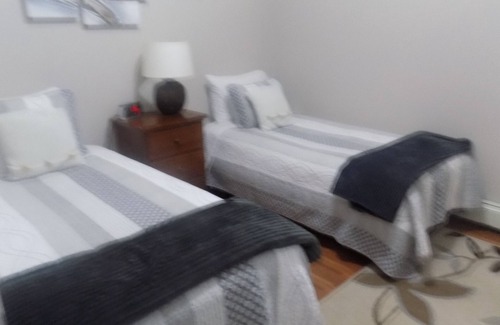 Sturgeon Falls Hotel | MJD & Executive Suites