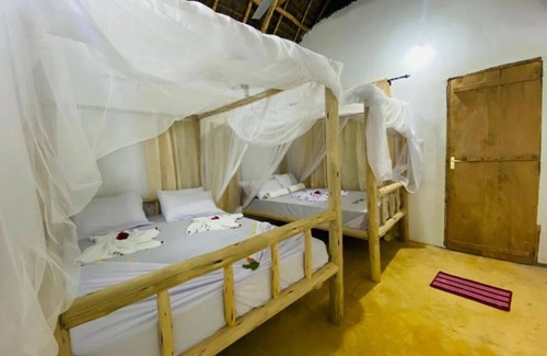 Stone Town Cabin | MKEKA SPICE LODGE