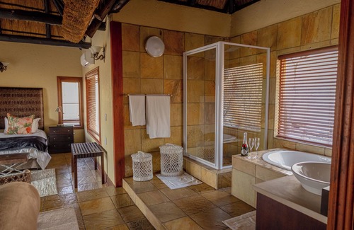 Mookgopong House | Mmakuba Private Game Lodge, Deluxe Chalet 7A