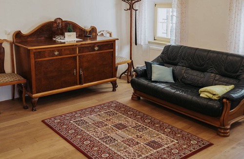 Dobrova-Polhov Gradec Apartment | Možinetova Hiša - Apartment 2
