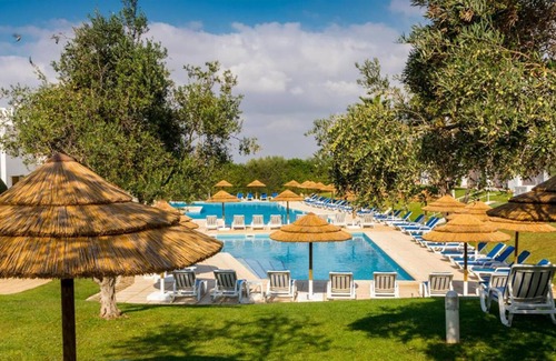 Patio Apartment | Moana 3 Apartment, Swiming Pool, Parking, Wifi, Ac, Balcony, Garden,!New!