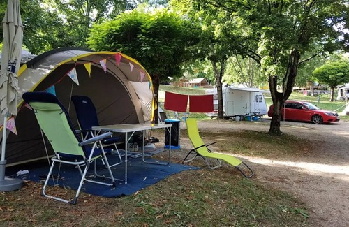Lissac-sur-Couze House | Mobil-home Confort PMR 29m² (2bedroom) + LV + TV + semi-covered terrace 6m² 4 people. 6 people