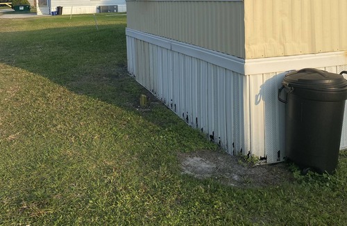 Taylor Creek House | Mobile Home 2/2