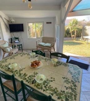 Bretteville-sur-Ay Ski Chalet | Mobile home en bord de mer