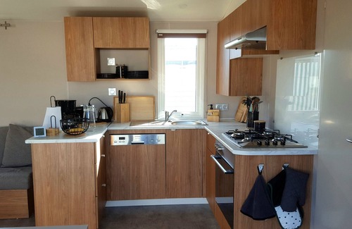 Saint-Pair-sur-Mer House | Mobile home, comfort and tranquillity 3 km from Granville and 1 km from the sea