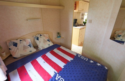 Payrac House | Mobile home in a quiet, natural campsite near Rocamadour