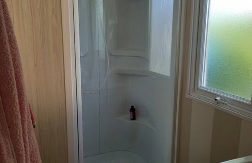 Jullouville House | Mobile home in campsite, ideal for families, close to beaches