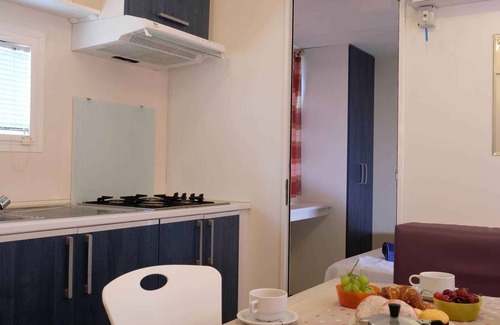 Fontanelle House | Mobilehome with air conditioning, semi-covered wooden terrace and pool
