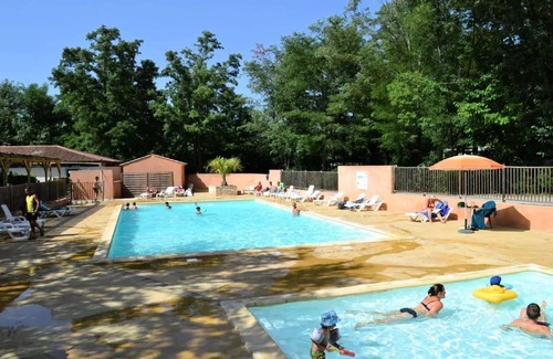 Saint-Andre-de-Roquepertuis House | Mobilheim 4 Schlafzimmer Tribu Premium 66m2 - Klimaanlage/Geschirrspüler 8 Personen