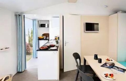 Ambon House | Mobilhome for 6 People